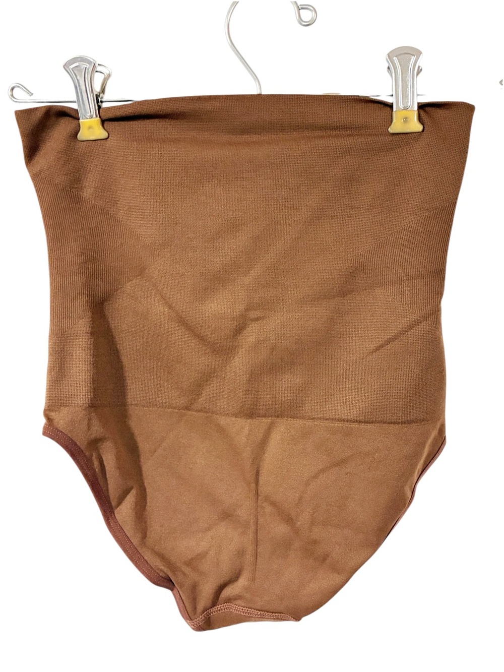 Underoutfit Style 796 Smoothing At-Waist Brief Brown Size Medium NEW